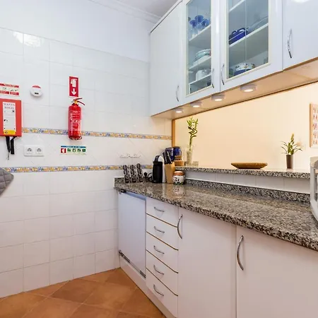 Im On Meia Terrasse Apartman