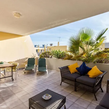 Im On Meia Terrasse Apartment
